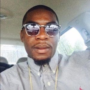 Meet your Posher, Drew